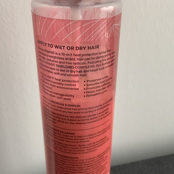 Heat protectant spray by Orlando Pita Play a pre-heat styling spray - Picture 3 of 4